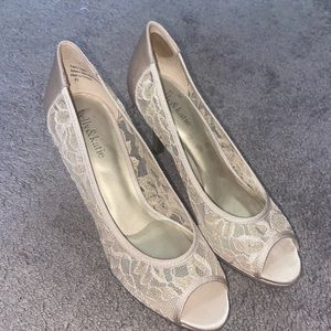 champagne kelly & katie shoes (lace)